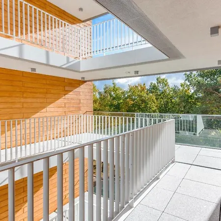 דירה Przy Plazy, Sun & Snow מיילנו